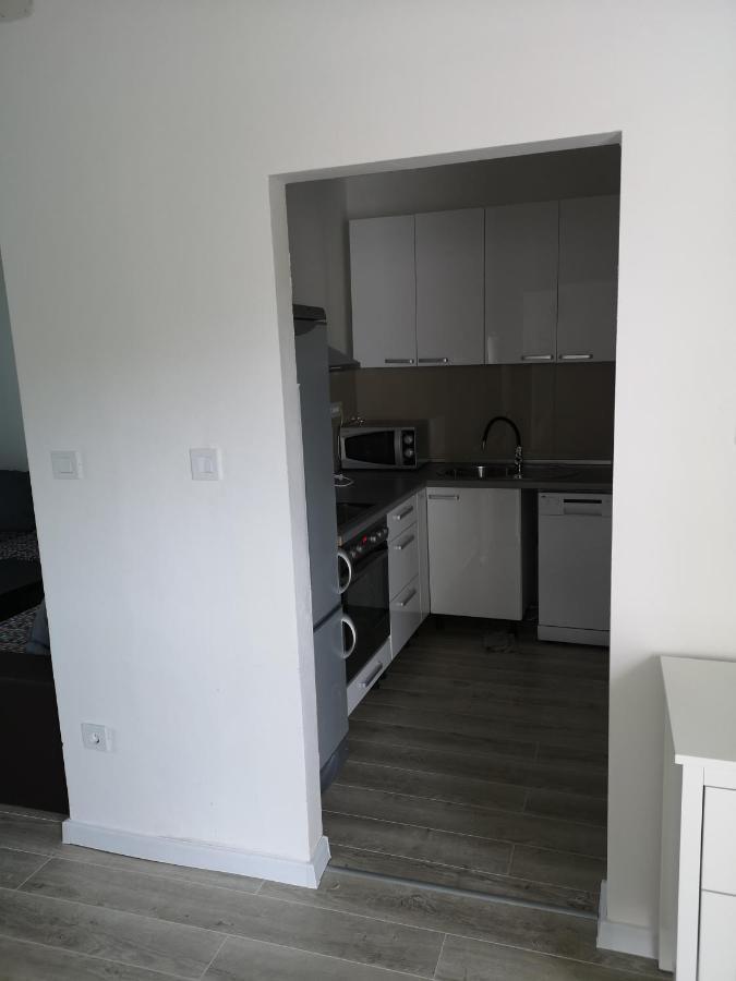 Apartmani Alma Подгора Экстерьер фото
