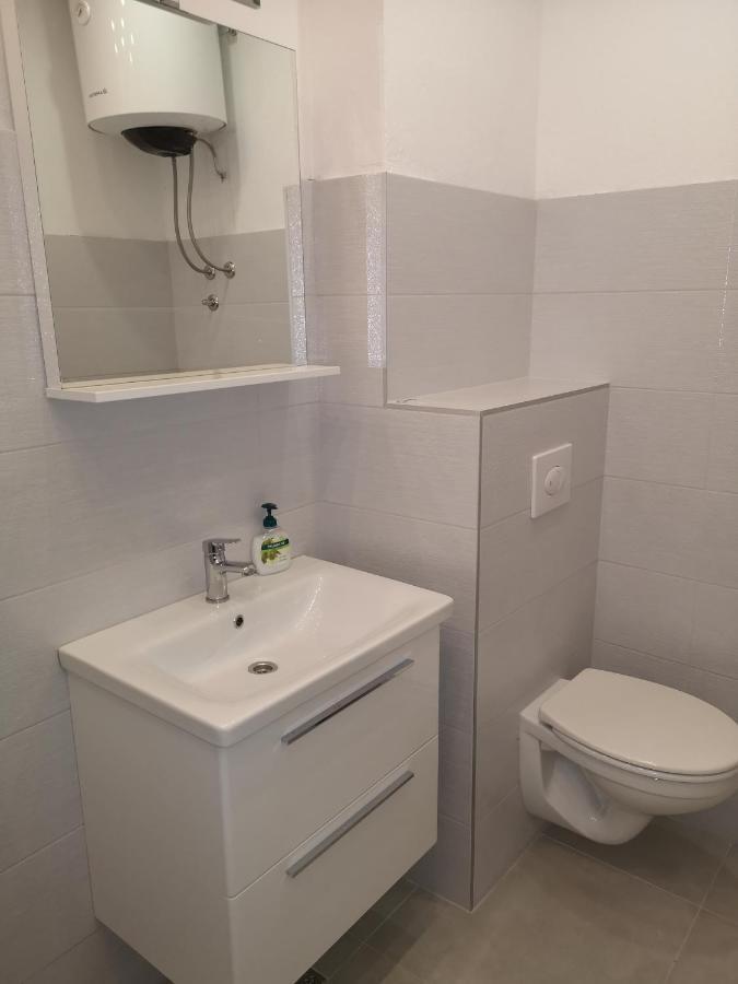 Apartmani Alma Подгора Экстерьер фото