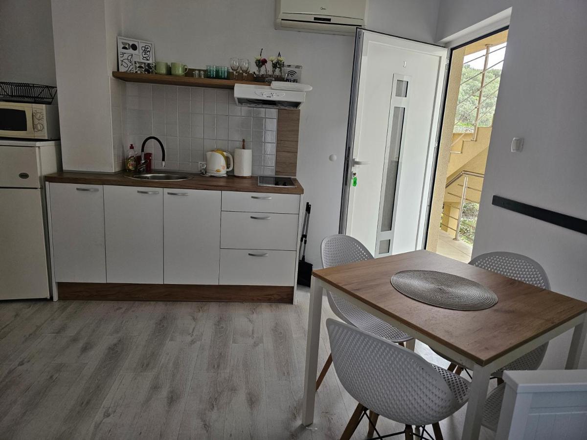 Apartmani Alma Подгора Экстерьер фото