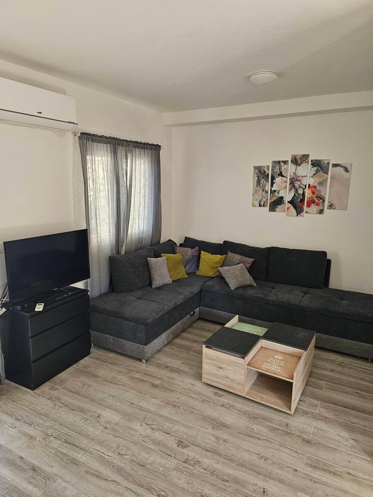 Apartmani Alma Подгора Экстерьер фото